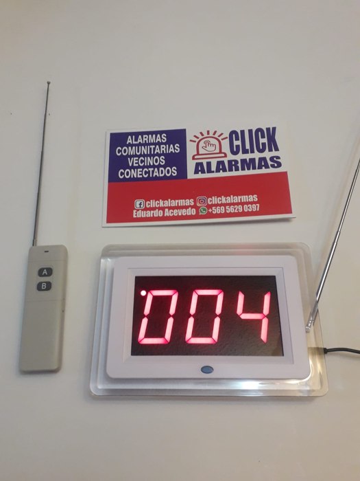 Visor LED que identifica la unidad o vivienda que activó la alarma